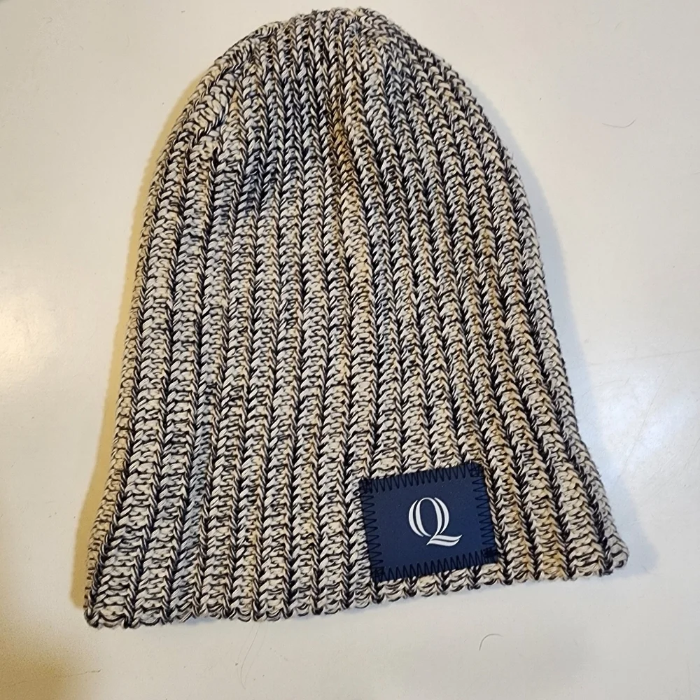 Love your melón Q Knitted 100% Cotton beanie